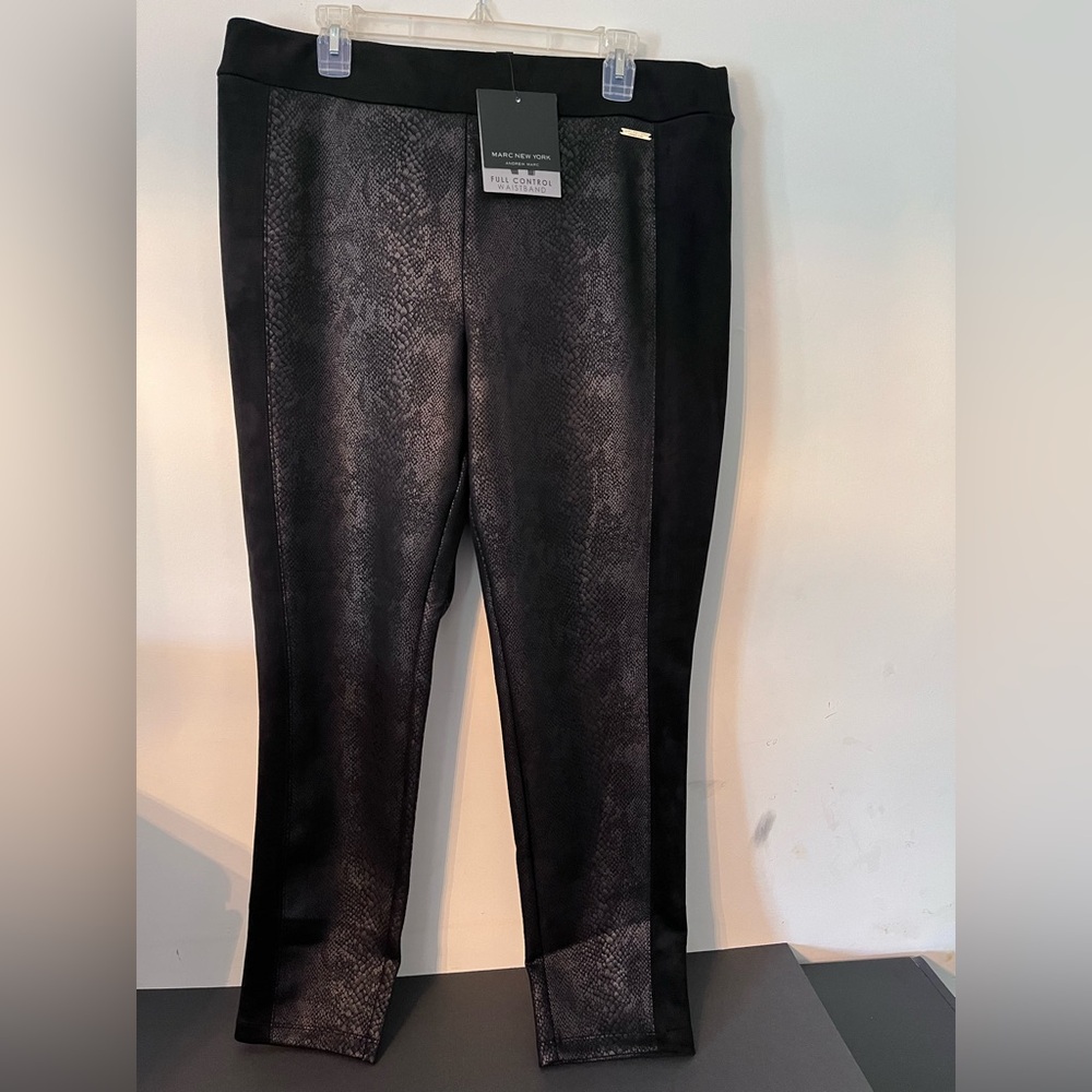 Women Black Suede Snakeskin Patterned leggings Pants